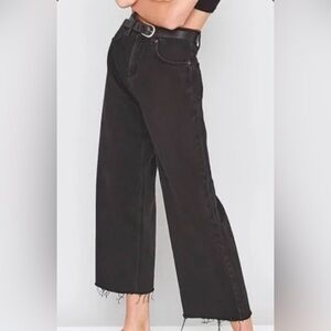 Black Cropped Wide Leg Raw Hem Jeans, Size 27